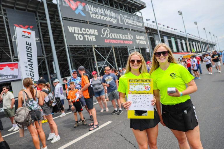 50/50 for the Bommarito Automotive Group 500 is now live!